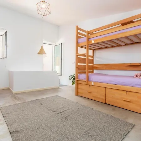 Hostal Female Distrito de Faro