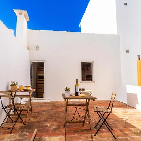 Hostal Female Distrito de Faro