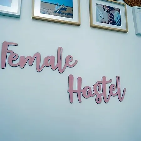 Auberge de jeunesse Female *